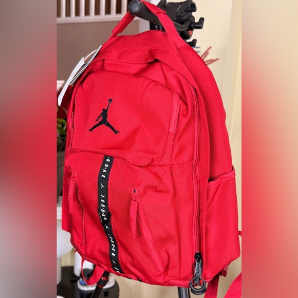 Gorgeous Jordan Adjustable Backpack!!! - Picture 5 of 7